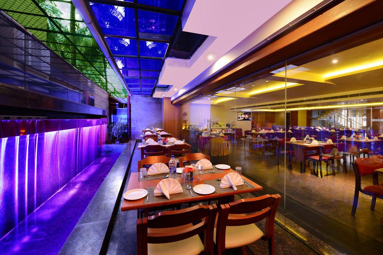 Hotel Royal Ritis Shimoga Esterno foto